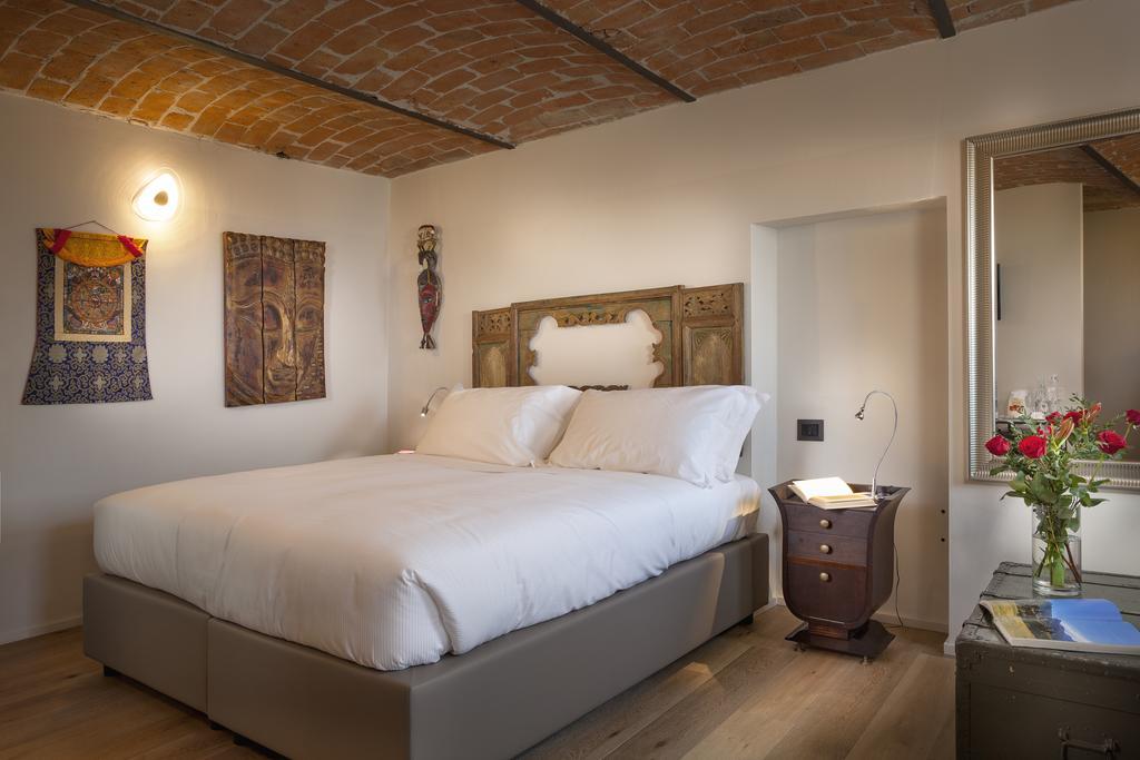 Borgese Camere E Suites Neive Exterior foto